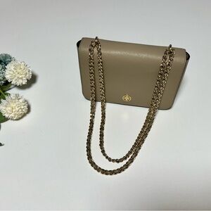 Tory Burch Saffiano Leather Convertible Gold Chain Shoulder Bag in French Gray